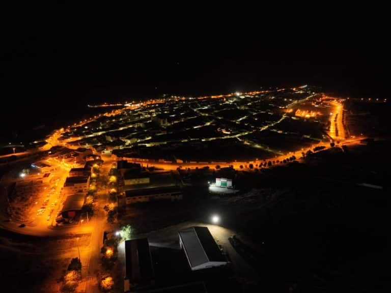 Artecoin impulsa la transformación sostenible del alumbrado público de Chillón