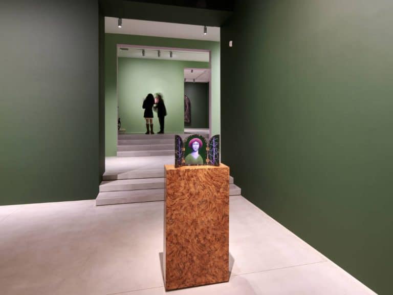 Erco: la iluminación ideal para galerías de arte comerciales. Cómo la luz impulsa las ventas de arte