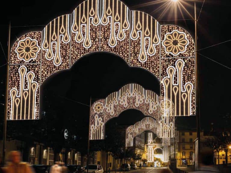 Experiencias únicas de iluminación decorativa en ferias y fiestas con Prilux eConcep