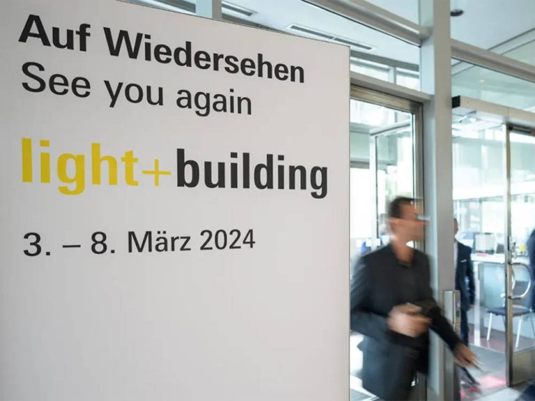 Tridonic presentará su amplia cartera de soluciones de sistemas integrados en la feria Light + Building 2024.