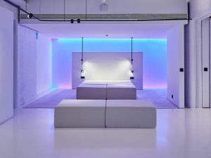 Noticia La Casa De La Luz Simon Madrid Hector Milla