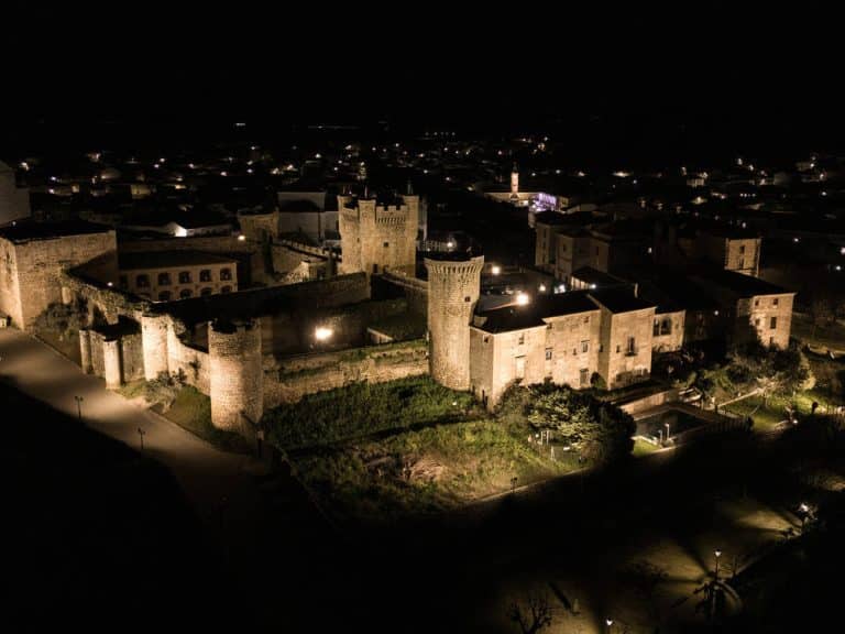 Ledvance revitaliza la iluminación del Castillo de Oropesa gracias a sus soluciones led a medida