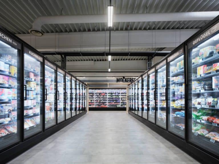 La nueva generación de LightPanel de Trilux representa la calidad de iluminación sostenible