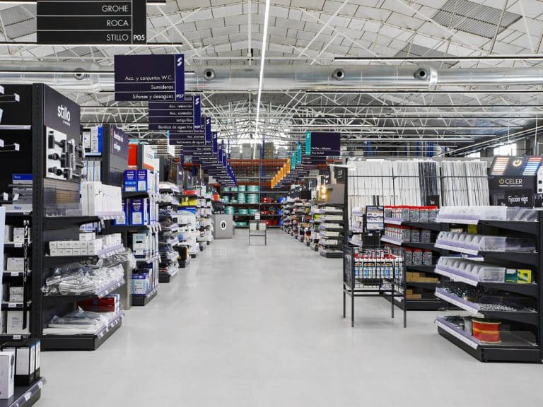 Saltoki abre su primer centro en Murcia