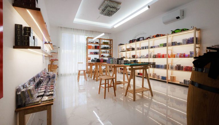 PRILUX amplía la familia ETNA SLIM con nuevos formatos para proyectos de iluminación interior