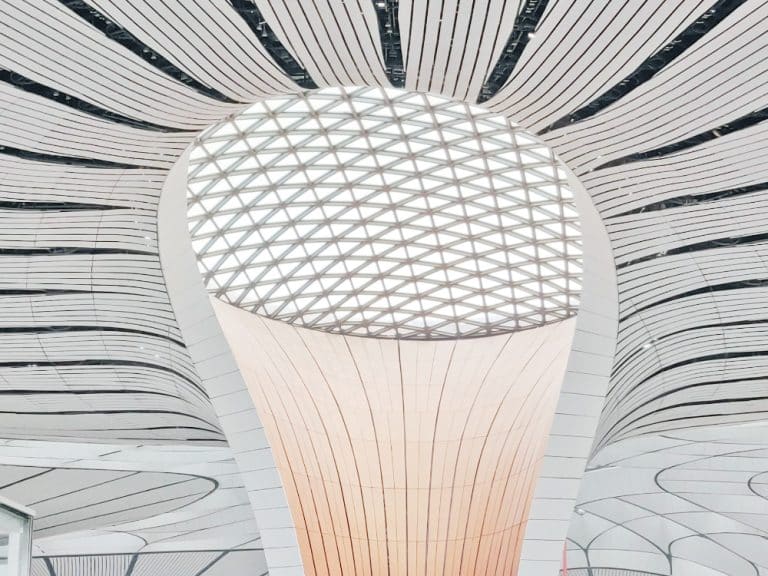 Tridonic suministra al nuevo mega aeropuerto de Pekín con Light-on-Demand