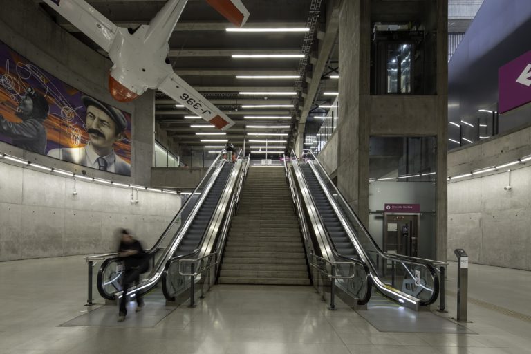 Lamp ha participado en la ampliación de la línea 6 Metro de Santiago de Chile
