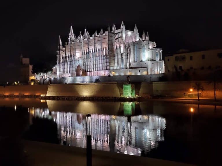 Edison Next culmina la implementación del nuevo sistema de iluminación en la Catedral de Palma de Mallorca