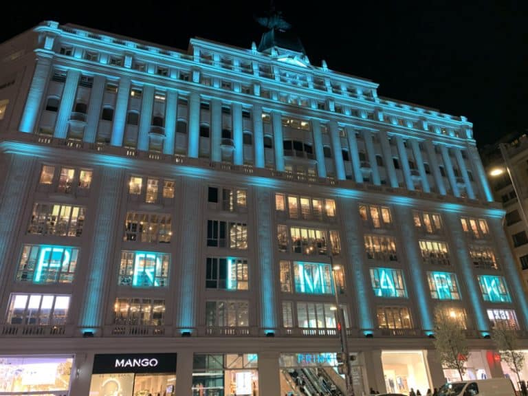 Signify mejora el entorno urbano a través de iluminación dinámica