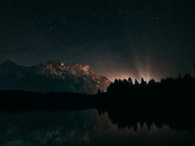 Dirección, intensidad y color: así perciben los expertos los desafíos de la iluminación nocturna sostenible