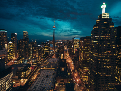 La luz que mejora la calidad de vida: la iluminación ambiental social lidera el bienestar nocturno urbano