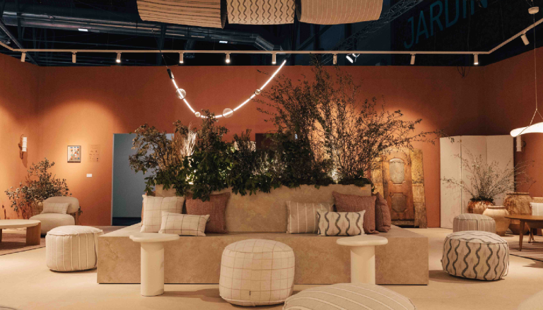 Simon ilumina la Sala 45 de ARCO Madrid 2026 e integra su nueva serie Simon 360